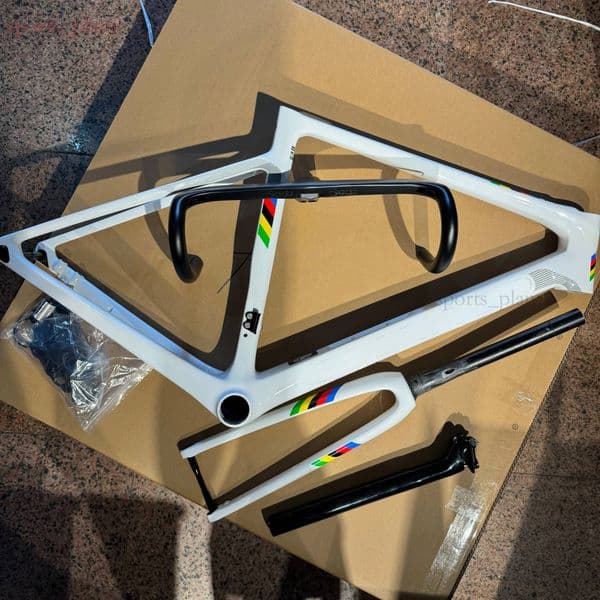 V4Rs Carbon Fiber Road Bike Frame Thru-Axle 700C Disc Brake Handlebar Seatpost + Front Fork
