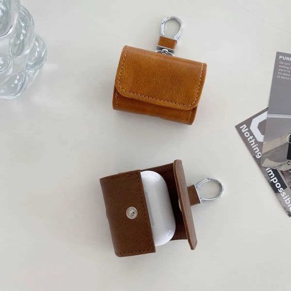 Retro Simplicity Cowhide Texture Pattern Buckle Case Cover for AirPods 4 or 3 2 1 AirPods Pro 2 J260423