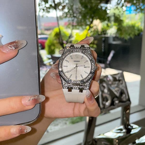 CILOA Womens Elegant Fashion Quartz Watch - Full Diamond Leather Strap Waterproof 260423