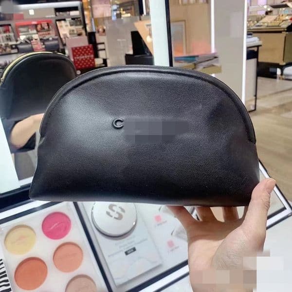 Black Leather Storage Bag Large Capacity Cosmetic Toilet Bag