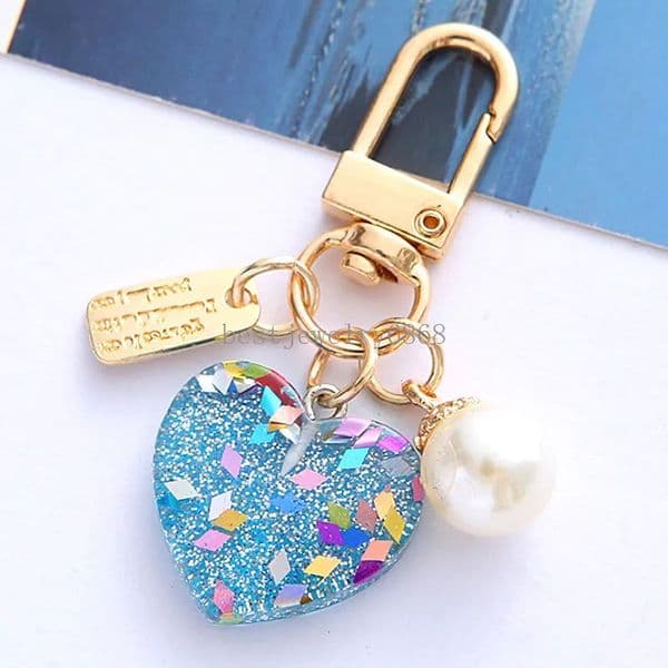 Bling Acrylic Heart Keychain With Colorful Sequin Sweet Pearl Metal Tag Keyring For Women Girls Earphone Purse Decoration LLTAX Duty Free