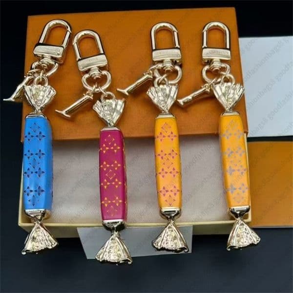 sweets bag charm designer candy shaped keychain for women luxury keychain key ring luxury gold plated key ring for handbag M03518 M03519