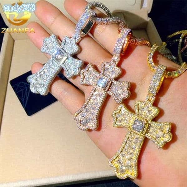 Custom Hip Hop Moissanite Diamond Pendant VVS Color Sterling Silver 925 Iced Fine Jewelry Moissanite Cross Pendant