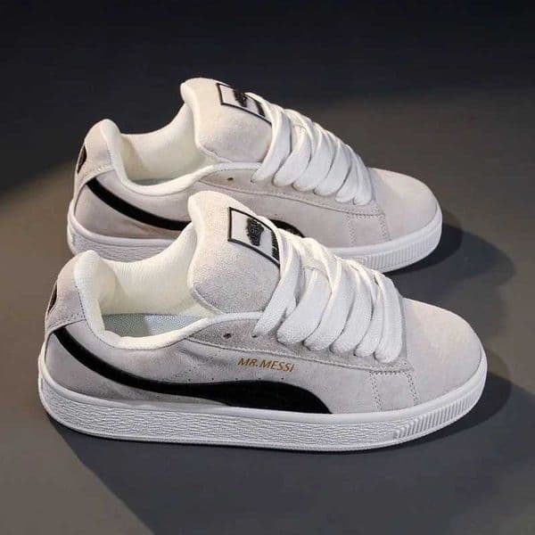 2026 New Mens Shoes Fashion Versatile Breathable Casual Shoes Anti Slip Thick Soled Board Shoes L260423