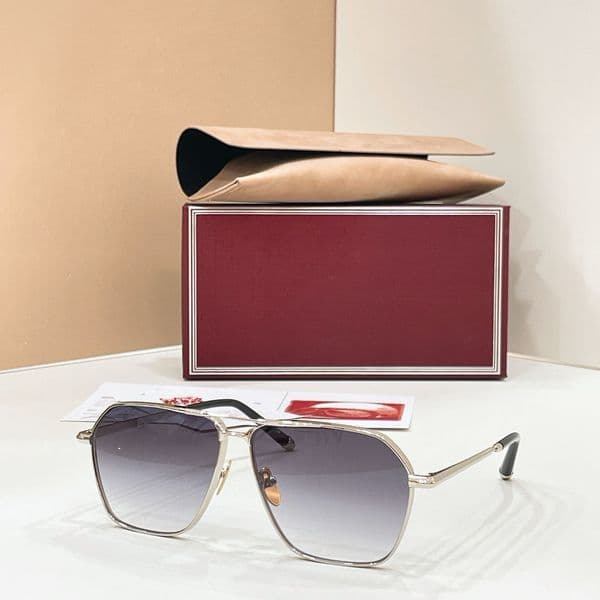 Luxury Designers Womens Sunglasses For Women Men Sun Glasses Mens Designer STEKLLAR Fashion Style Protects Eyes Random Box