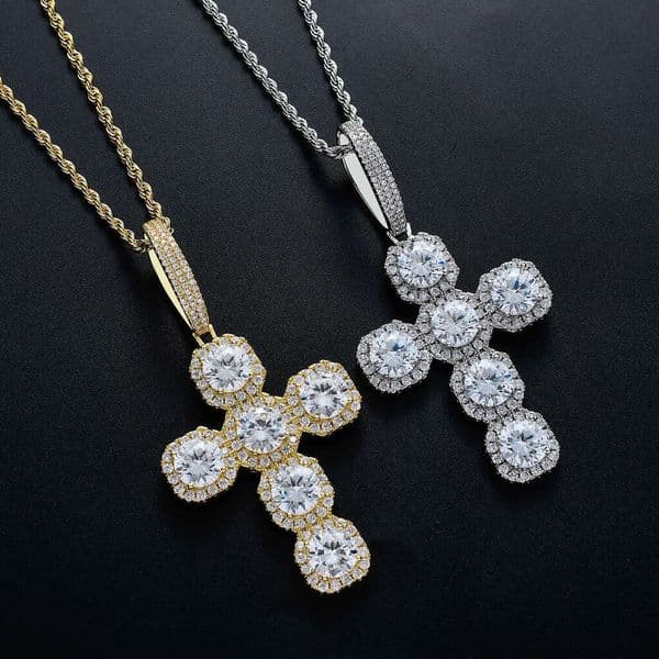 Ice with VVS New European American cross-border style full-diamond cross pendant with large cubic zirconia and diamond arrangement, fashionable, light luxury, high-end