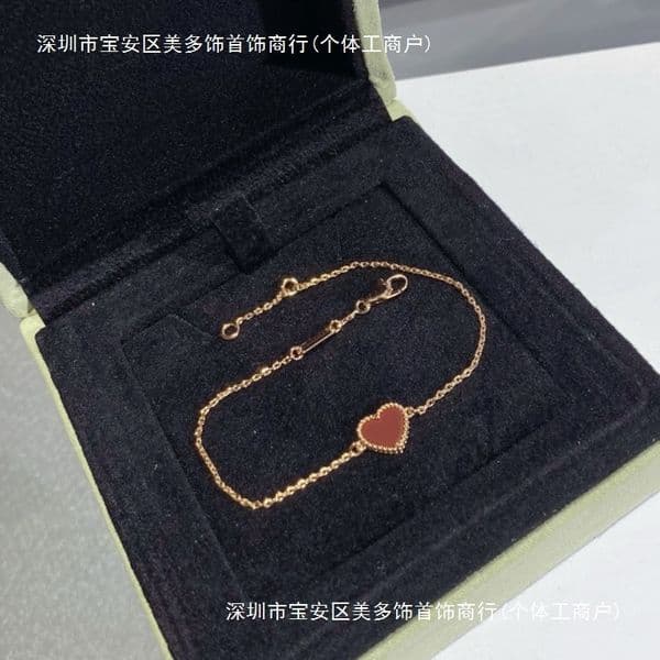 Designer Jewelry vanly cleeffly bracelet Pure red agate heart bracelet plated carnelian small red heart bracelet