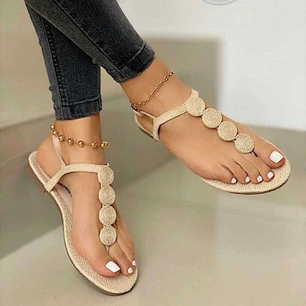 Women's summer bohemian flat sandals with woven circle toe T-shaped beach shoes, large size 40-43 casual outdoor sandals