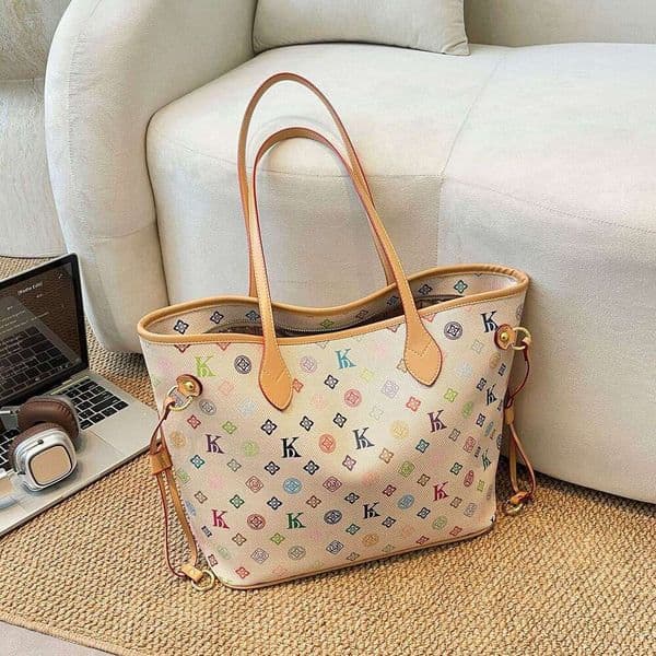 2026 New High-Style Commuting for Women, Tote in Three Colors, Versatile and Fashionable, Large Capacity Shoulder Bag