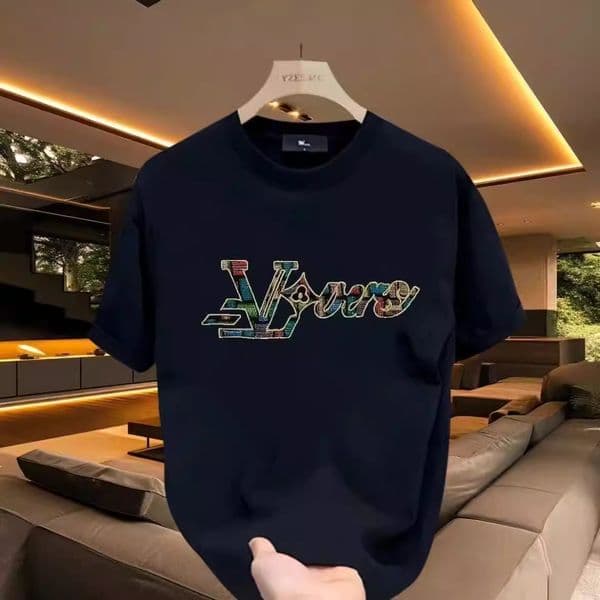 new Free shipping luxury Men's T Shirt Fashionable and minimalist men's short sleeved T-shirt breathable and comfortable top
