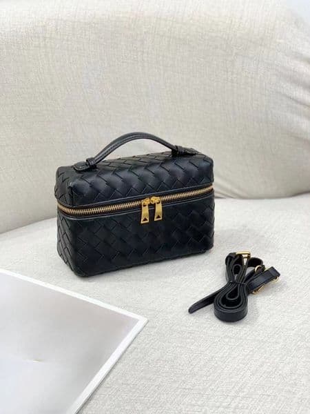 New Handbag Box Bag Makeup Bag Quilted Chain fashion Bag Fashion Crossbody Bag Shoulder Bag Vacation Bag Travel Bag