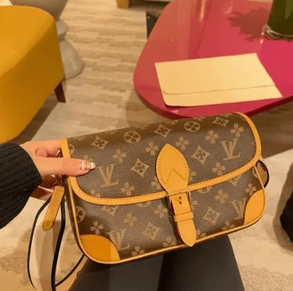 10A Luxurys Designer Bag Women Crossbody Diane Baguette Classic Vintage Canvas Strap Flap Clutch Purse Shoulder Bags Tote Bag louisities vouiton vittuon voution