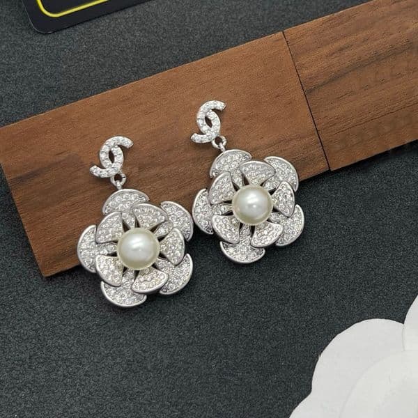 Silver designer earrings - three-dimensional exquisite flower-shaped pendant earrings - double-lettered crystal jewelry - luxurious fashionable gift-worthy L260520