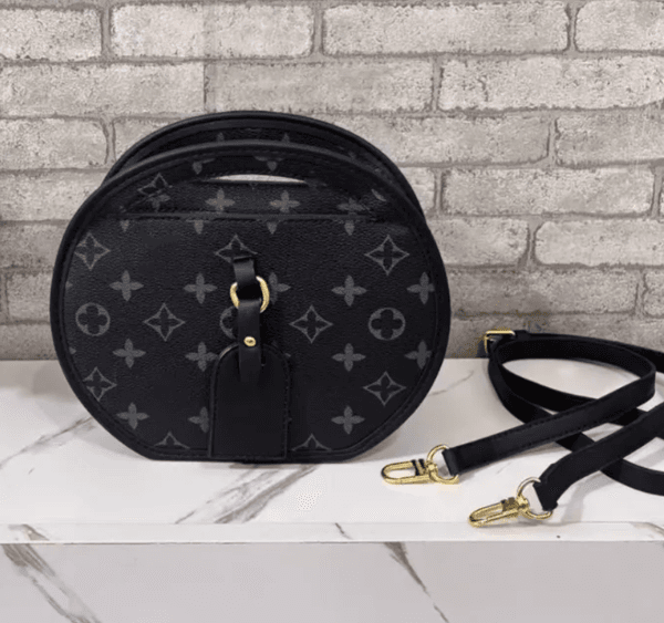 Fashion Round Bags For Women travel Luxury Designer Chain Purse socialite Shoulder Bag Crossbody New Men Real Leather Handbags A2