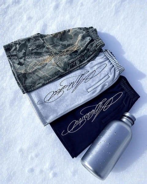 Mens Shorts Streetwear American Retro Mens Hip Hop Graffiti Letter Baggy Sports Jogging Summer Casual Basketball
