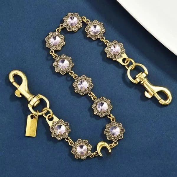 Flexible Petal Keychain Inventive Modish Stylish Pouch Chain Artistic Unique Bag Charm Decoration Accessory 260427