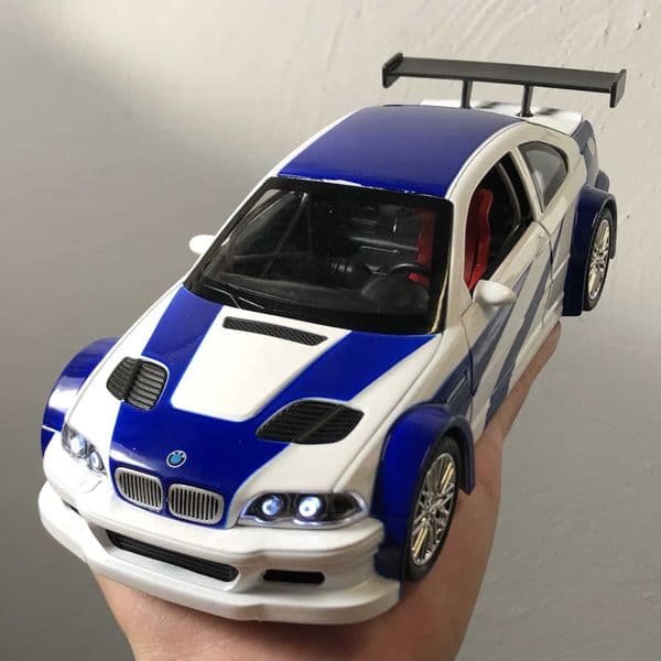 124 BMW M3 GTR E46 Performance Road Racing Alloy Metal Diecast Model Car Home Trendy Desktop Display Ornament Birthday Gifts L260428