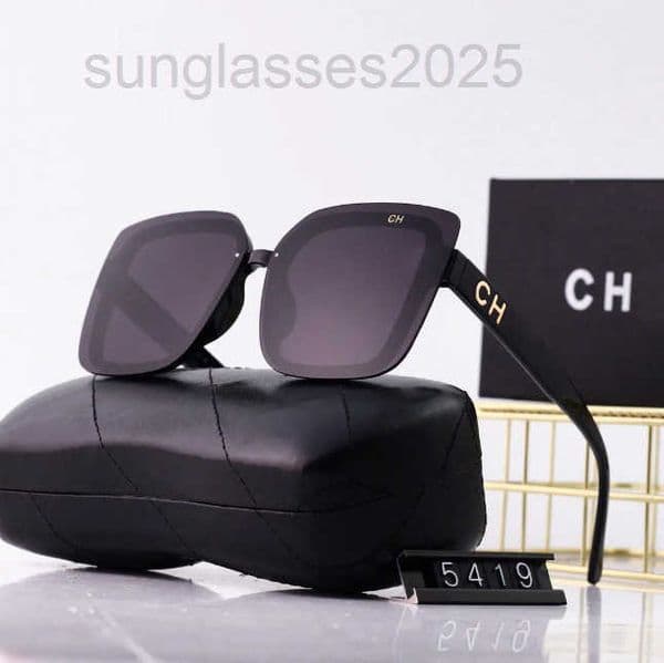 2026 Top luxury Sunglasses designer womens Mens Wearing fashion hot selling senior Eyewear For Women eyeglasses frame Vintage Metal Sun Glasses With box thumbnail 2