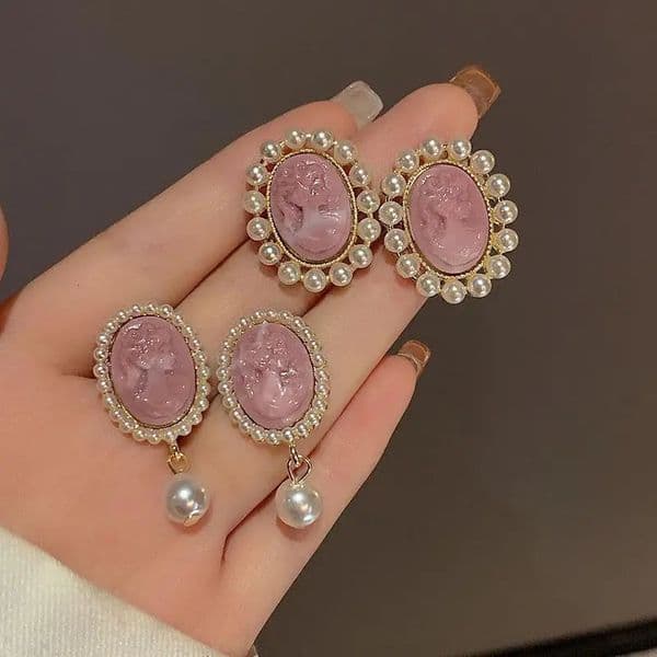 French Vintage Pearl Earrings for Women Personalized Elegent Romantic Portrait Earrings Ladies Girls Travel Wedding Jewelry 260423