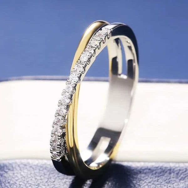 Huitan Classic Simple X ShAPe Cross Women Ring Luxury CZ Stone MiX Color High Quality Wedding Ring Daily Versatile Design H260429