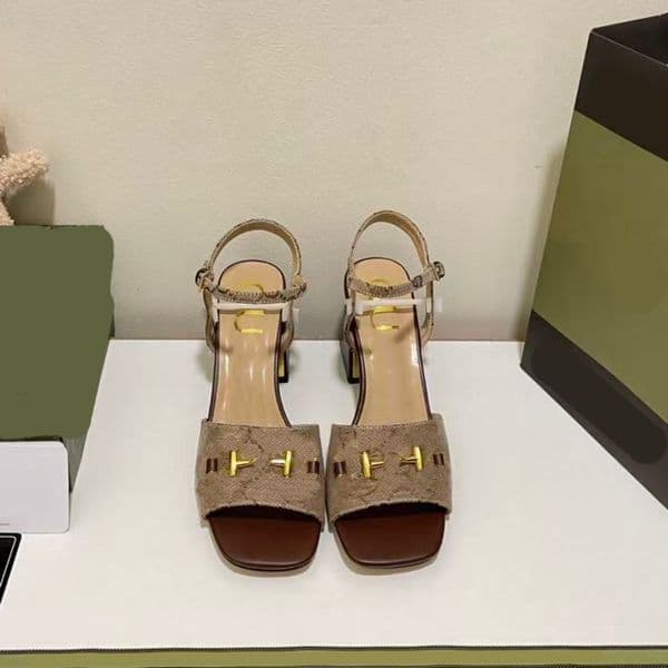 Designer shoes, high-heeled sandals, designer slippers, women's casual shoes, beach shoes couple's slippers SS