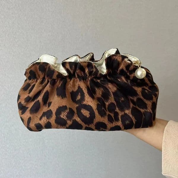 Fashion Women Pearl Zipper Makeup Bag Large Capacity Toiletry Travel Organizer Pouch Ladies Leopard Printed Make Up Bags Gift 260429