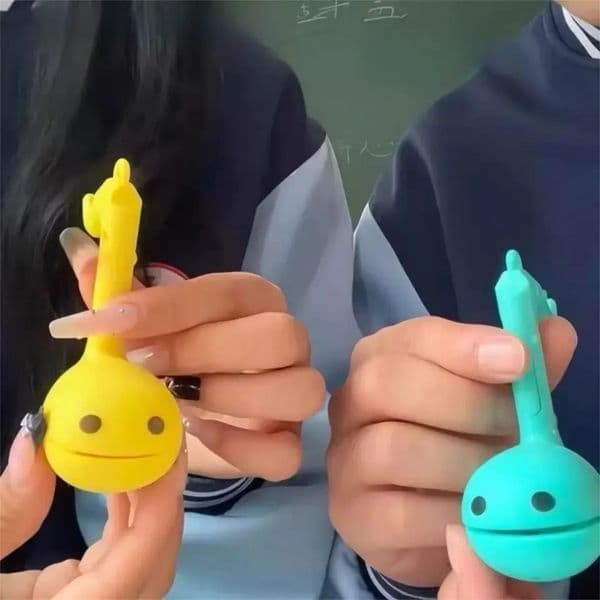 Mini Size Electronic Musical Instrument Toy with Hanging Hole Carton Electronic Keychain Musical Toy 10 Songs Fun 260428