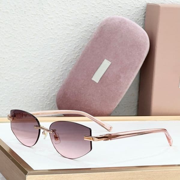 New MM Eyewear MU A1952 TOP Quality Designer Sunglasses for Men Women Fashion Classic Luxury Brand UV400 Rimless Eyeglasses With Original Box and Case Size 57-17-145