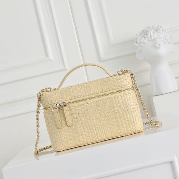 Chic Youthful Ladys Small Shoulders Bag Constructed Using Top-notch Textile