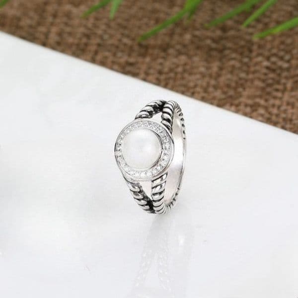 Designer D Rings Y European and American Style Cluster Rings Twisted Vintage Pearls Rings Hand Jewelry