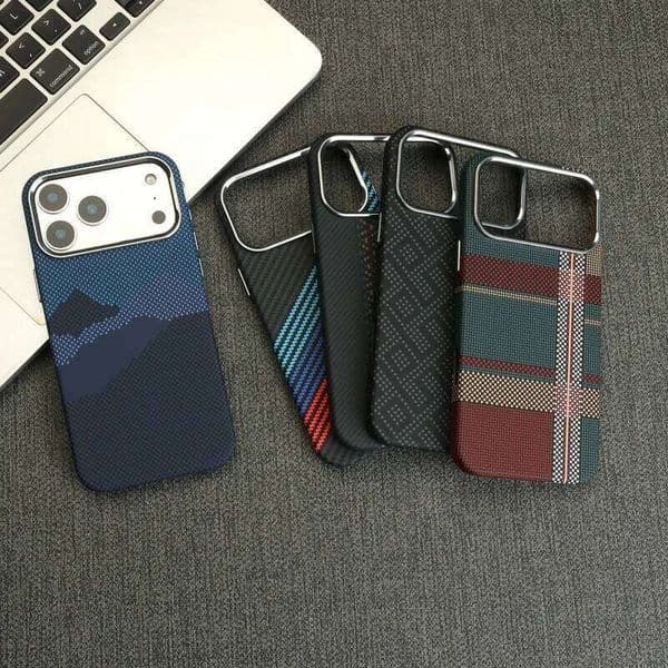 Carbon Fiber Pattern Slim PC Case For iPhone 17 Air 16 15 14 13 Pro Max Magnetic Wireless Charge Metal Camera Cover 26L0430