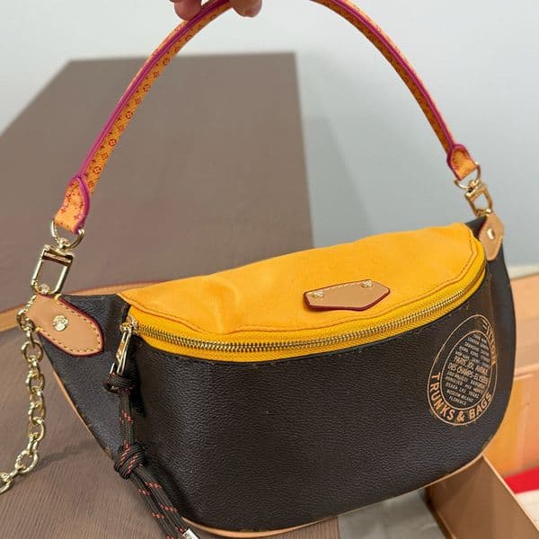 High Rise Designer Bumbag Mens Crossbody Chestpack s Designers Belts Bag For Women Fannypack Zipper Bum Bags Cross Body Handbag