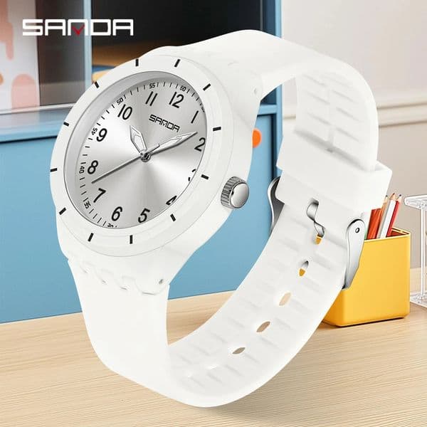 SANDA 9075 Fashion Student Quartz Watch Simple Waterproof Silicone Strap Night Light Male and Female 260429
