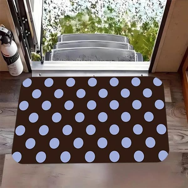 Stylish Polka Dot Pattern Rug Plush Non-slip Floor Mat Indoor Outdoor Carpet for Home Decoration Living Room Bedroom Entryway 260429