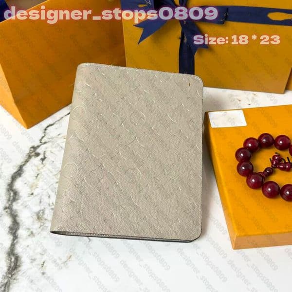 Quality Agenda Bracket Case Planner Large Waterproof Ring Notebook Cover Work Meeting Notes Protective Cover Calendar Luxury Designer Wallet Credit Card Case AAAA