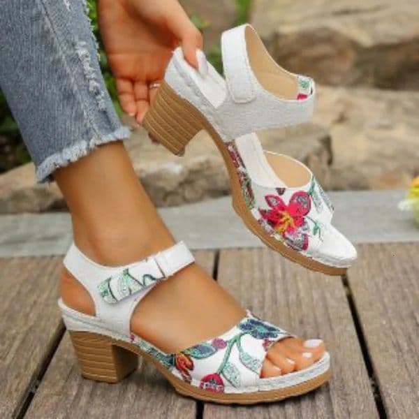 Womens Peep Toe Hihg Heel Sandals Summer Gladiator Shoes Chunky Heel Platform Womens Sandals Flower Ladies Heeled Shoes 260130BJ