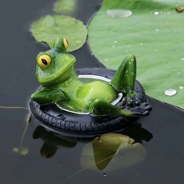 Yard Decorations The Frog Garden Water Floating Pond Ornament Figurine Statue Craft For Home Prop Gift 26L0202