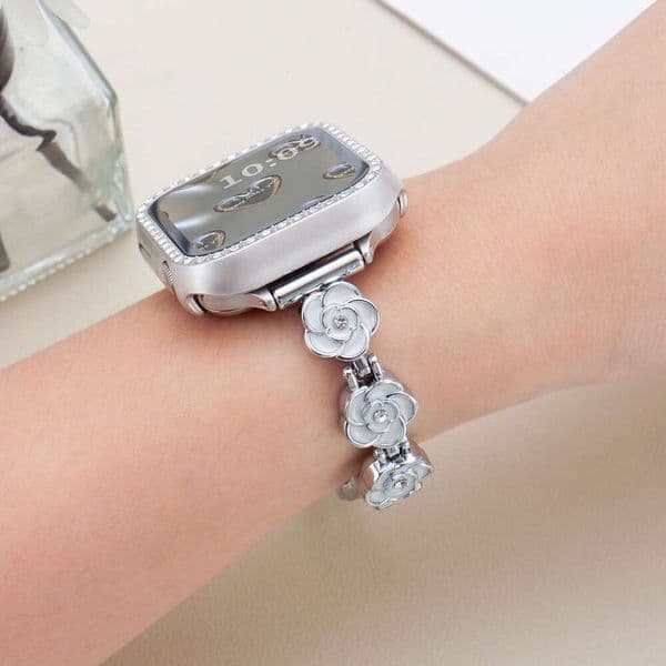 Fashion Camellia Metal Chain Strap Delicate Floral Bracelet for Women Compatible with Apple Watch Series 9 10 11 Ultra SE