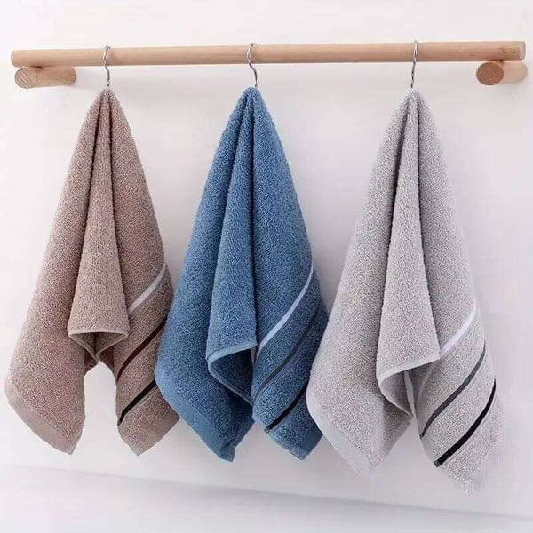 Tricolor Towel: Ultra-Soft Absorbent Quick-Dry Towel, Skin-Friendly & Lightweight, Versatile Home, Gift for Family Friends. 26H0202