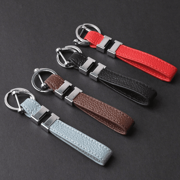 Fashion Designer Keychains Luxury Bag Charm Designer Leather Keychain Men Car Keyring Women Gold Silver Buckle Key Chain Bags Pendant Motorb L260525