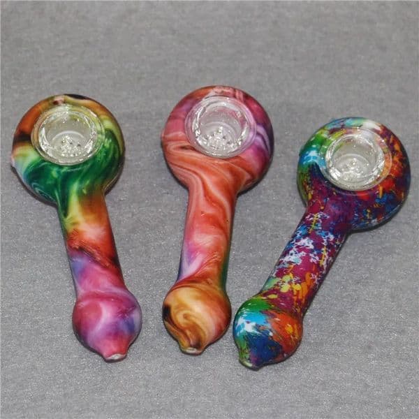 New Styles Beautiful Smoking Pipes Glass Hand Pipe Colorful Silicone Pipe for Smoking Pipes Bongs Tobacco for Glass Pipe