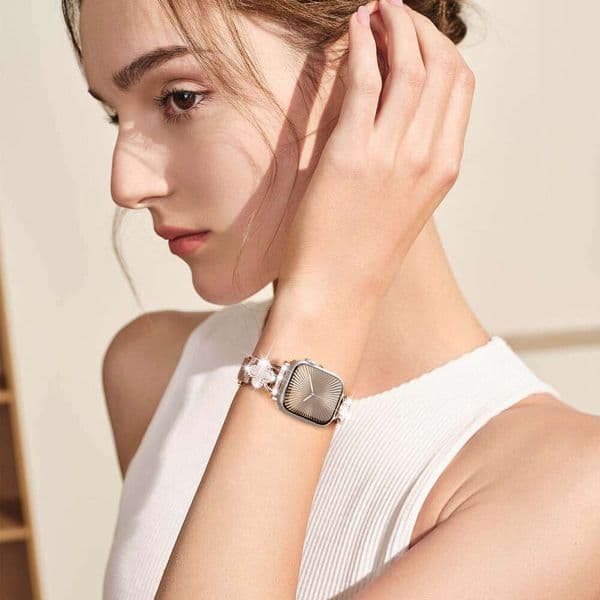 Elegant Clover Diamond Milanese Loop Bling Metal Mesh Band Compatible with Apple Watch Series 1-11 Ultra SE