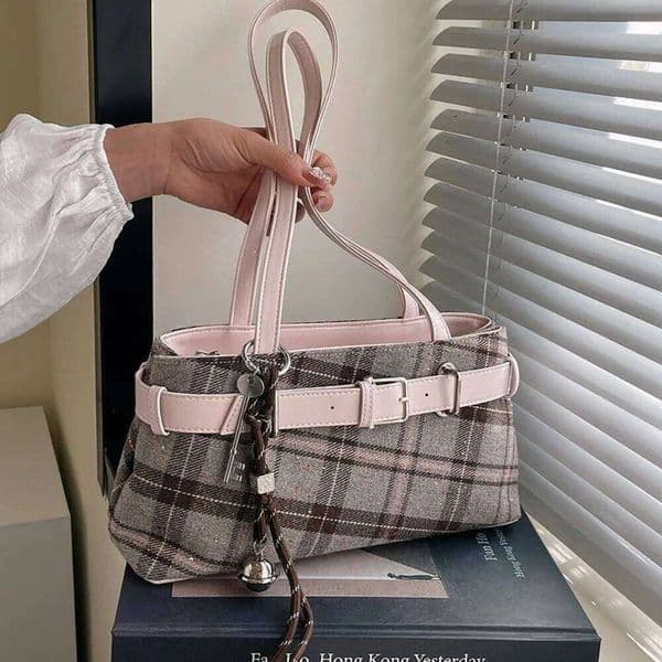 Retro Plaid Women's Shoulder 2026 New Fashionable Textured Tote Bag Versatile Work And Commuting Handbags For Women Xiu Lai Si