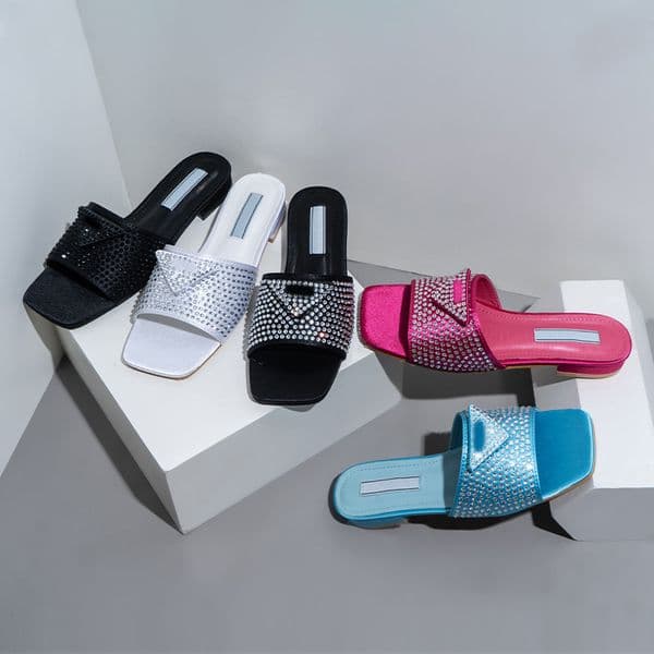 Designer Luxury Girls Slippers Flat Shoes New women's embroidered low heels slippers large size square head sandals leather shoes