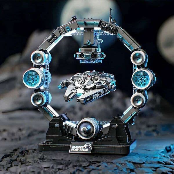 New Star Plan Blocks Model Falcon Spaceship DIY Building Toys Sets Cool Room Ornament Christmas Gifts for Boys Adult 26W0205