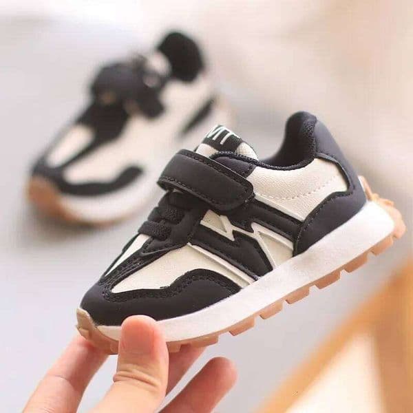 2026 New Children's Sports Toddler Breathable Non Slip Comfort Sneakers Lightweight Hook and Loop Soft Sole Running Casual Shoes 25H1219