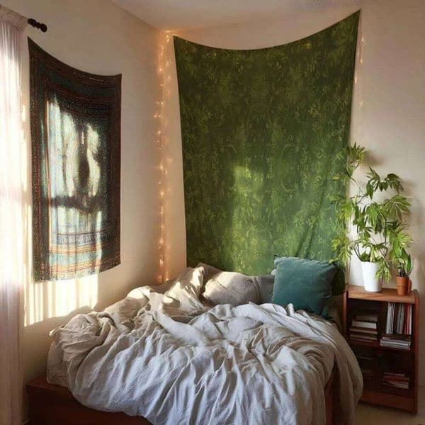 Green Fresh Cottage Style Small Floral Tapestry Boho Wall Hanging Home Decor Bedroom Living Room Accent 26H0205