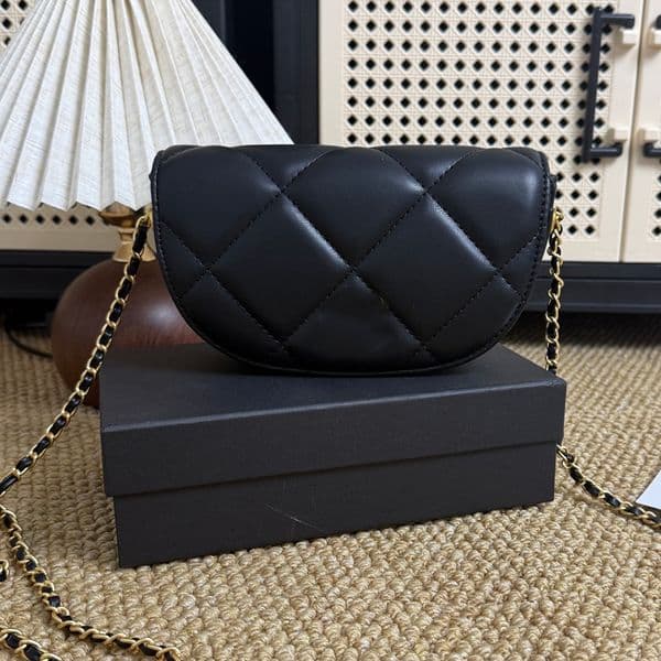 Classic Lady Women Saddle bag Pattern C Cosmetic Beauty Box Lipstick Organizer Phone Shoulder Bag Storage Box with Gold Ball