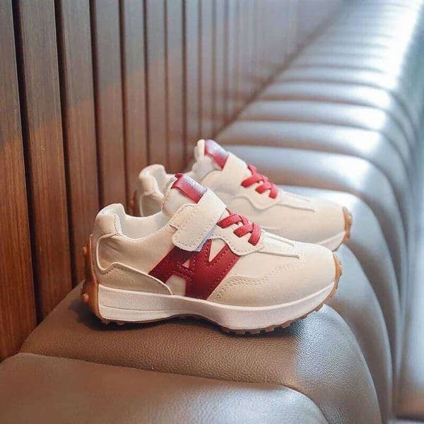 2026 New Children's Basketball Spring Autumn Versatile Running Shoes for Kids Boys Fashion Causal Girls School Sports Sneakers 26Y0205