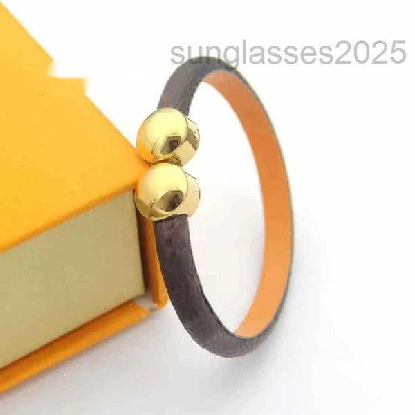 bangle Louise 8A Top Quality Titanium Steel Real Leather Bangle Women Love Designer Bracelets Double round buckle Bangles V Letter Fashion Jewelry lvness Bracelet